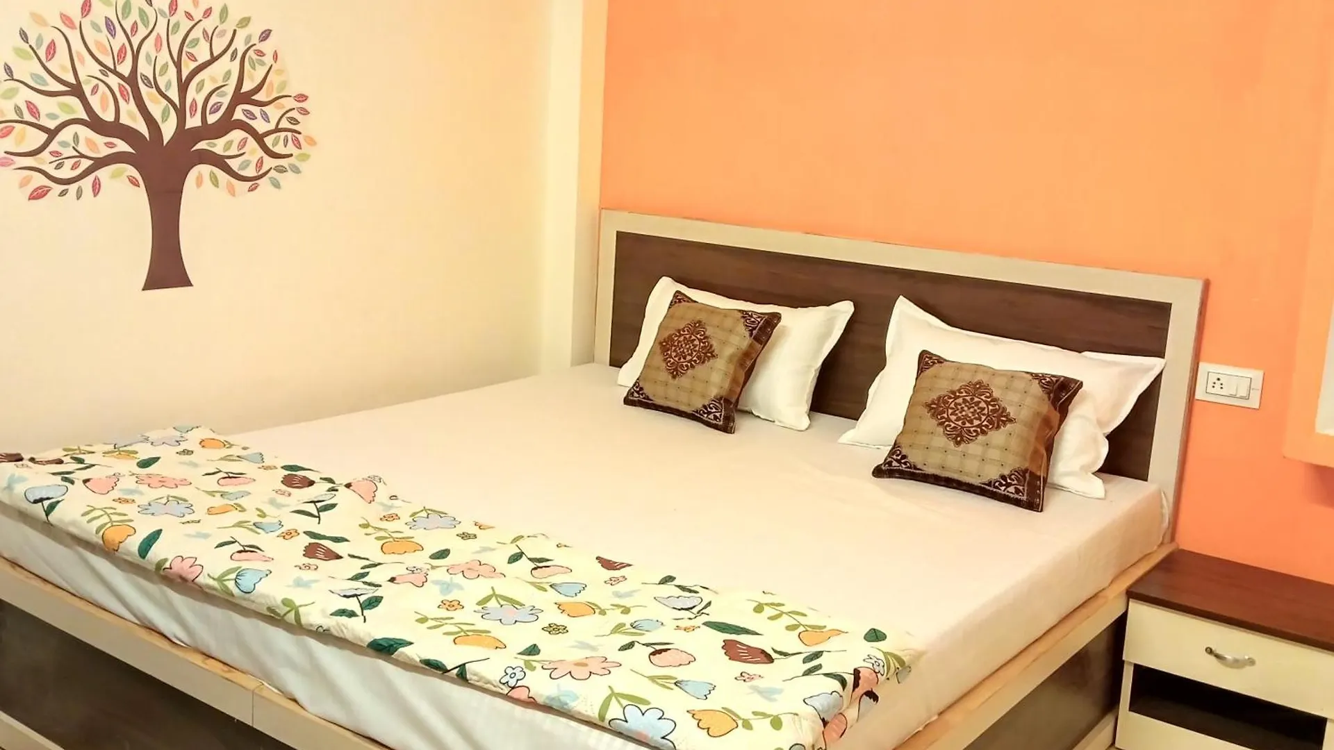 Rudra Guest House Varanasi 0*,  India
