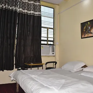 Guest house Om Rest House, Varanasi
